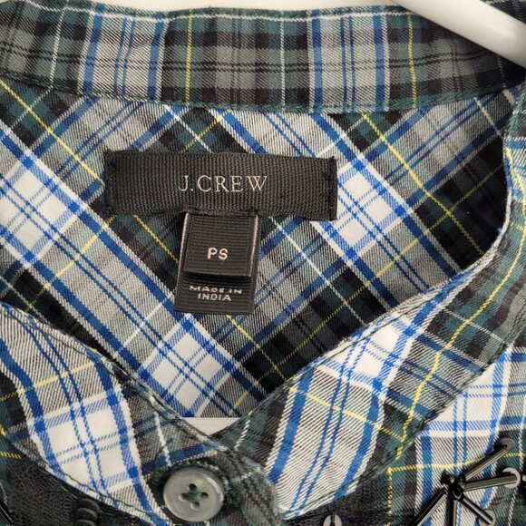 J Crew Embellished Button-Up Shirt in Forest Tartan Glen Plaid Size Petite S - Picture 4 of 7